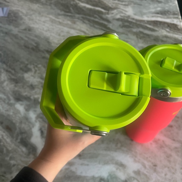 2 Stanley’s - Picture 12 of 12